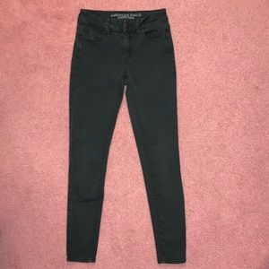 American Eagle High-Waisted Jeans
